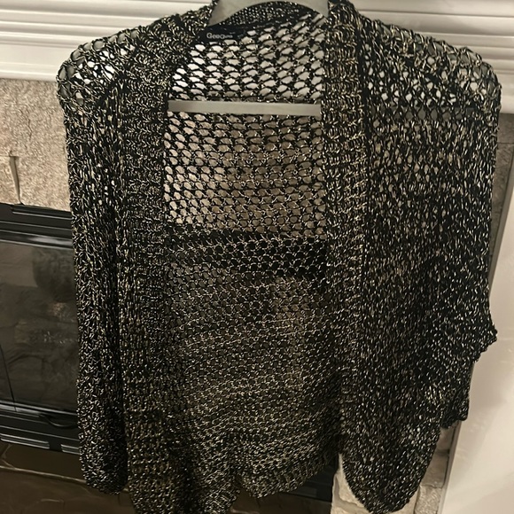 Sweater - Picture 2 of 2